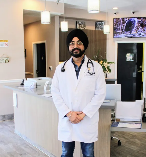 Dr. Rajinder Bajwa DVM MVSc (Pathology), Veterinarian at Central Valley Veterinary Hospital in Manteca, CA